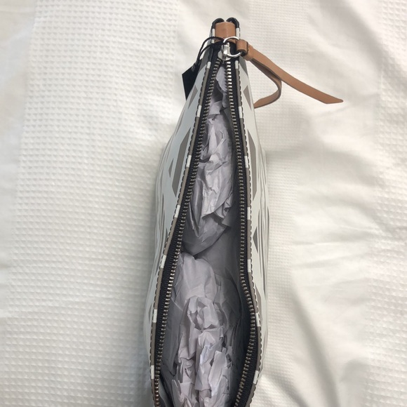 Banana Republic tote - Picture 3 of 4